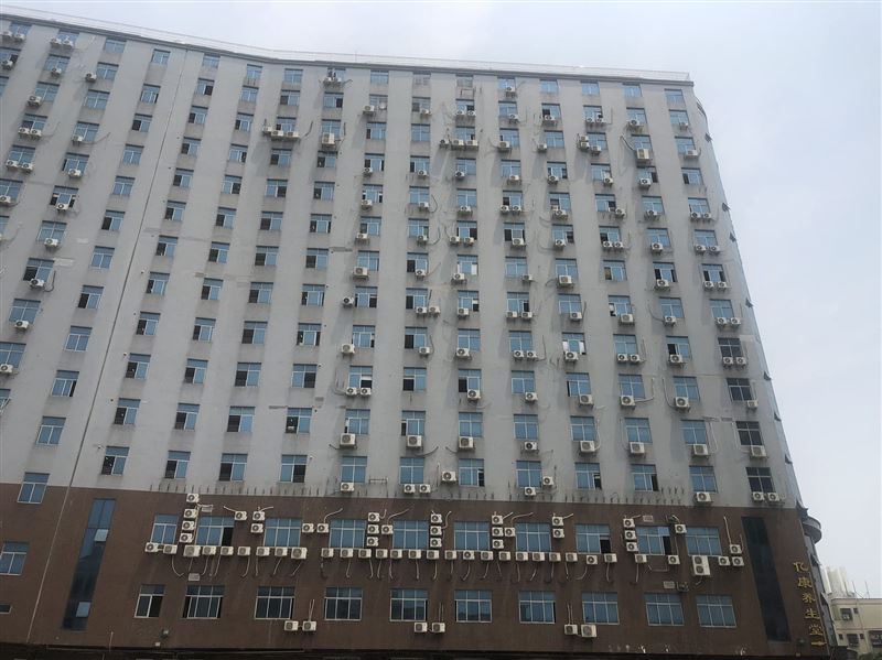 高空外墙管道安装，高空外墙防水，高空作业安装