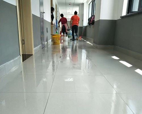 深圳南山展会保洁，外墙清洗服务专线