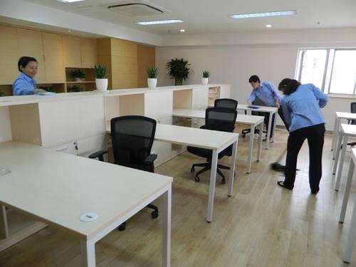 深圳龙华深度清洁保洁，外墙清洗上门服务