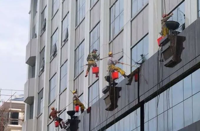 附近外墙清洗、高空作业、室内保洁、防水补漏、清洁服务、石材翻新等专业服务