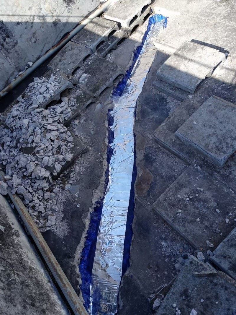 坪山新区地下室渗水维修 楼顶漏水补漏 外窗渗漏维修